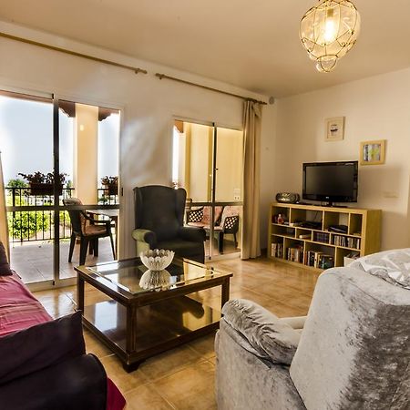 Luxurious Carabeo 2000 1.3 Apartment เนร์คา ภายนอก รูปภาพ