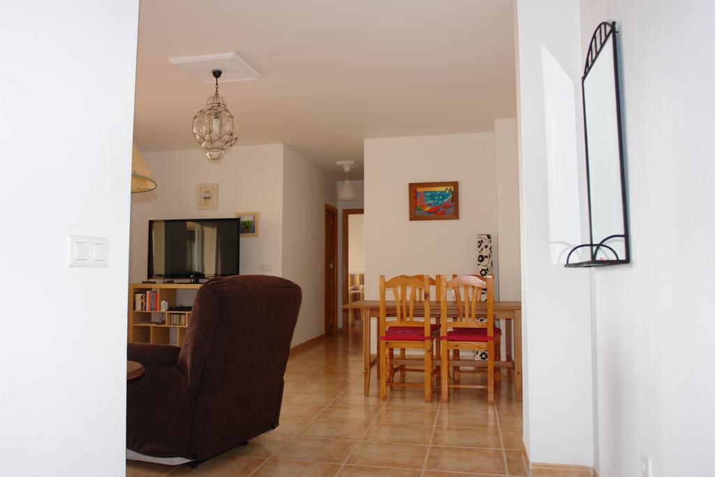 Luxurious Carabeo 2000 1.3 Apartment เนร์คา ภายนอก รูปภาพ