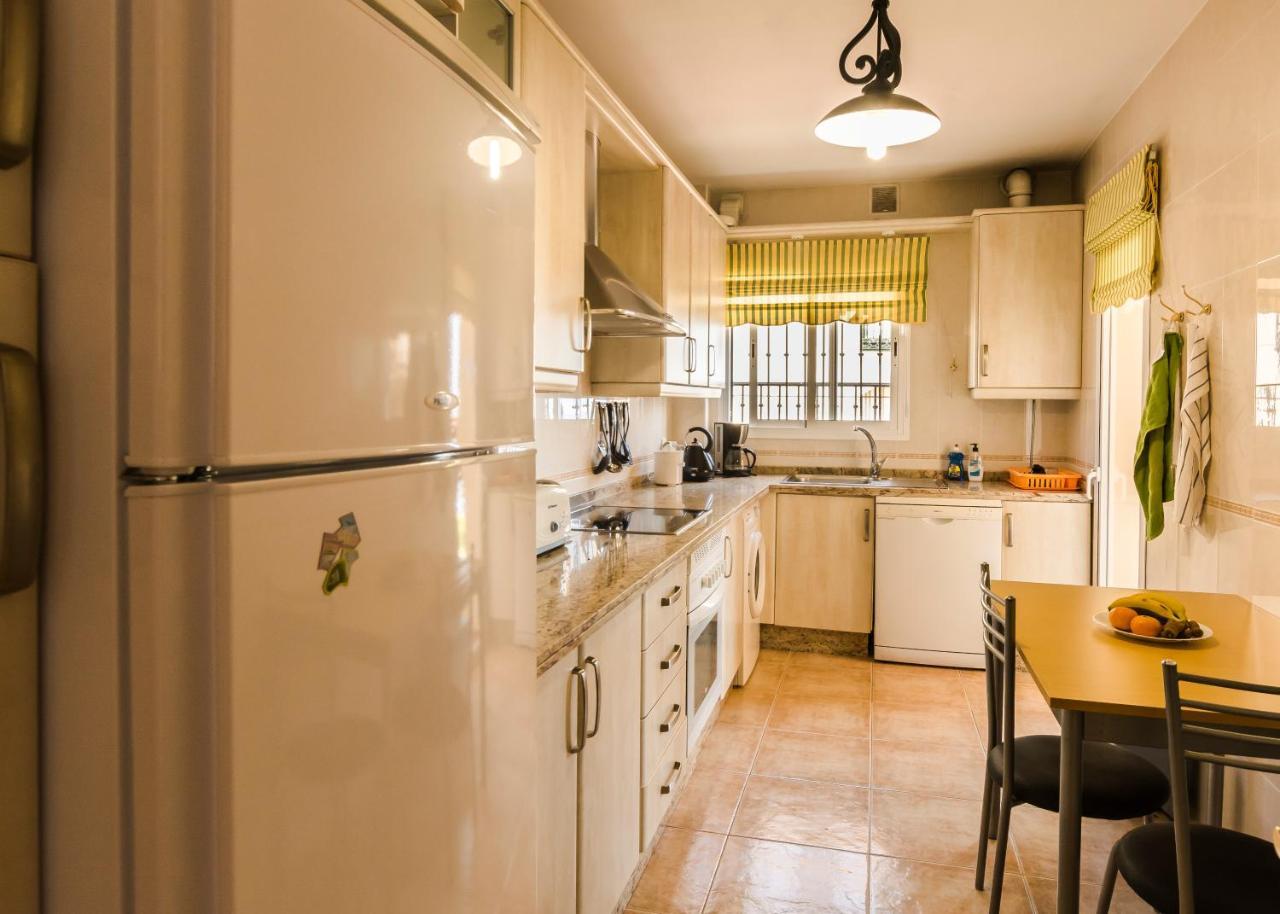 Luxurious Carabeo 2000 1.3 Apartment เนร์คา ภายนอก รูปภาพ