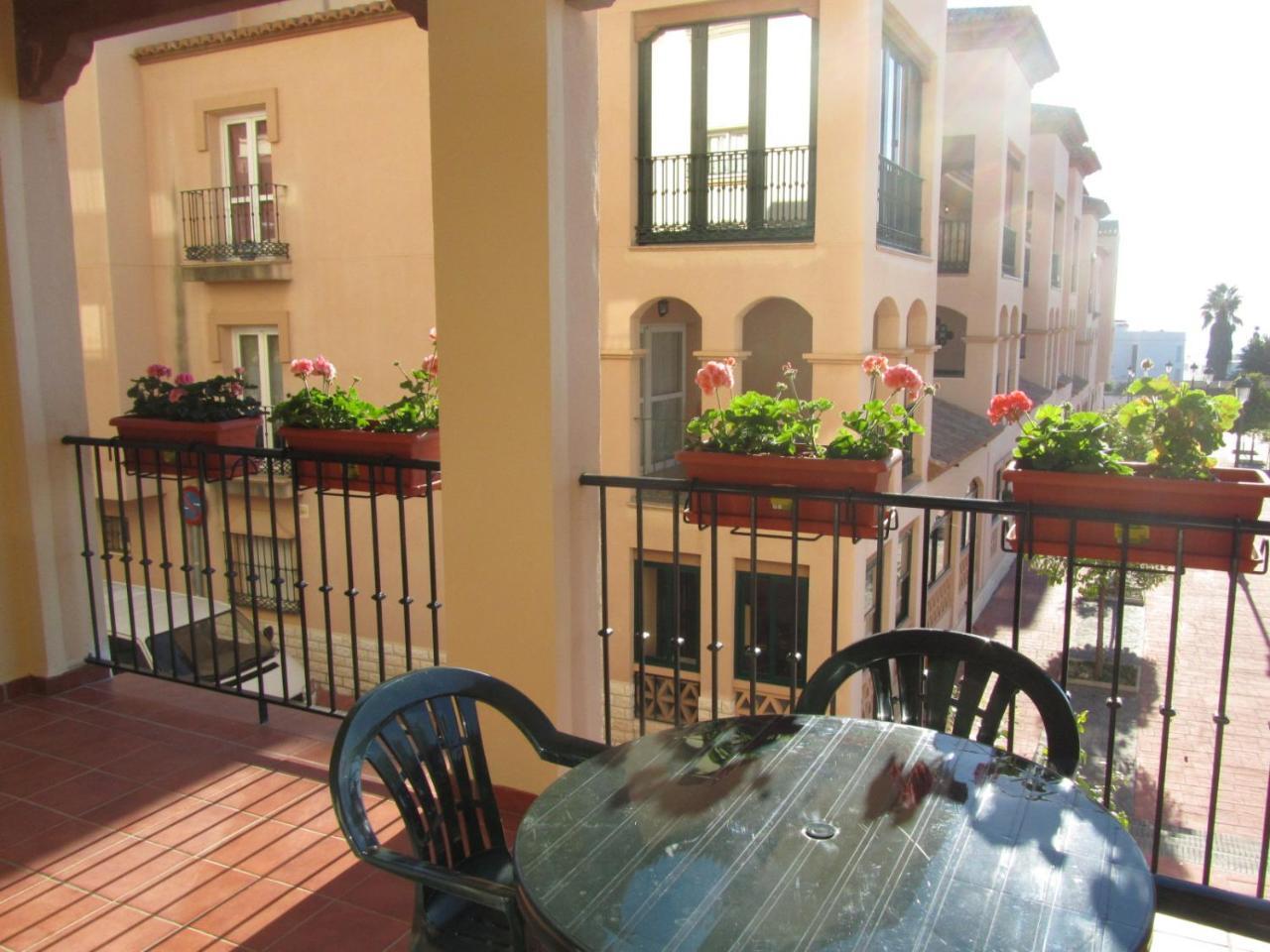 Luxurious Carabeo 2000 1.3 Apartment เนร์คา ภายนอก รูปภาพ